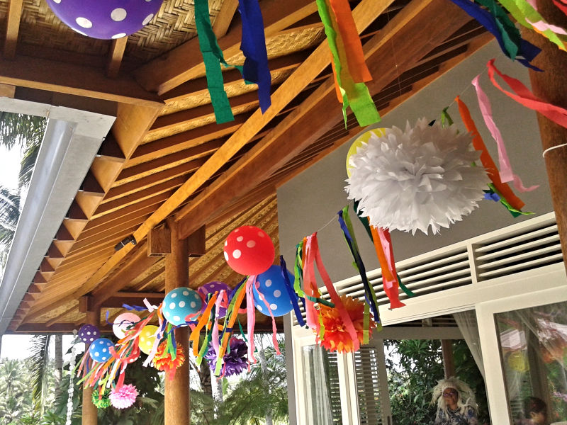 Young-Style-Party-Decorations