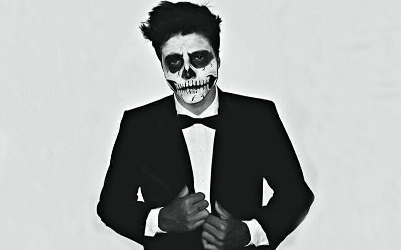 James-Bond-Zombie-Halloween-Face-Paint